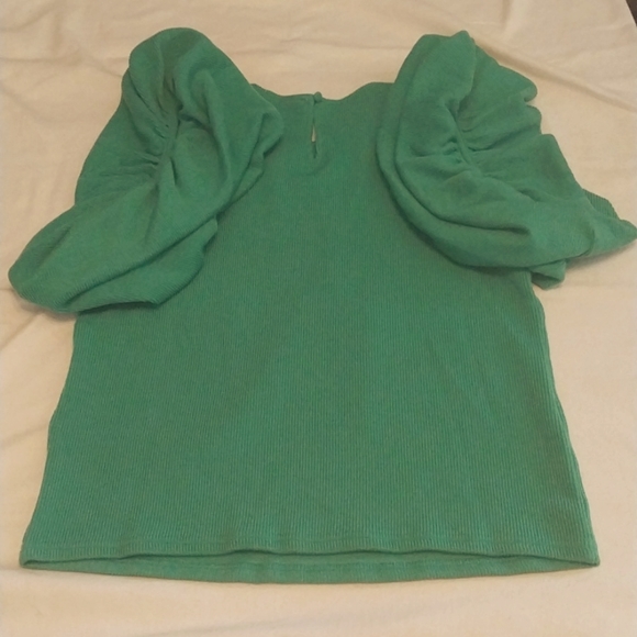 Butterfly Sleeve Top - Picture 4 of 10